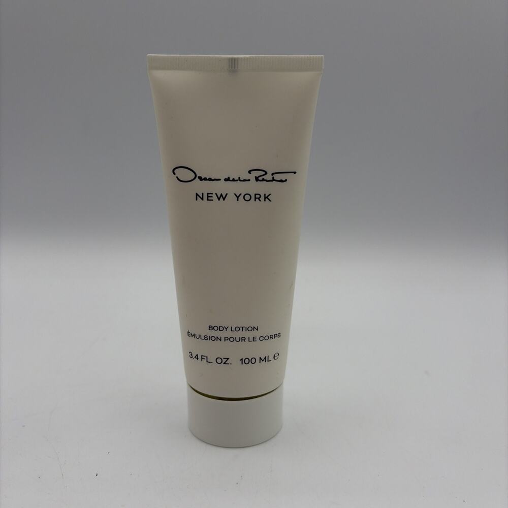 Oscar De La Renta NEW YORK Body Lotion 3.4 OZ (100 ML) New